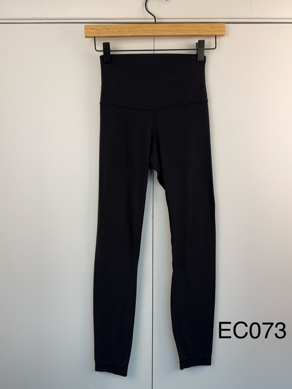 lululemon Wunder Under High-Rise 25" Nulux Black Leggings Size 2